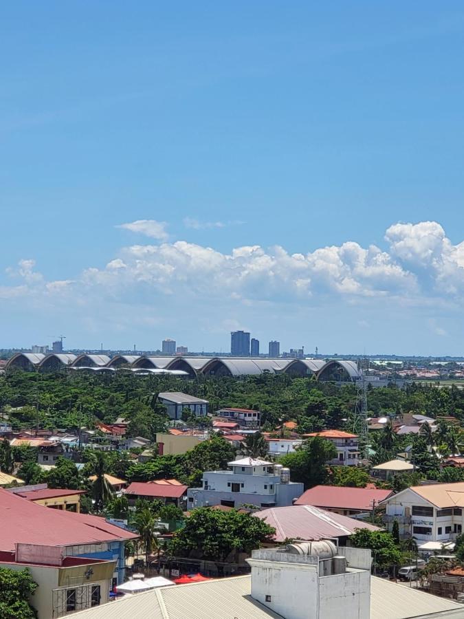 Sempre Premier Inn - Mactan Airport Hotel Đảo Mactan Ngoại thất bức ảnh