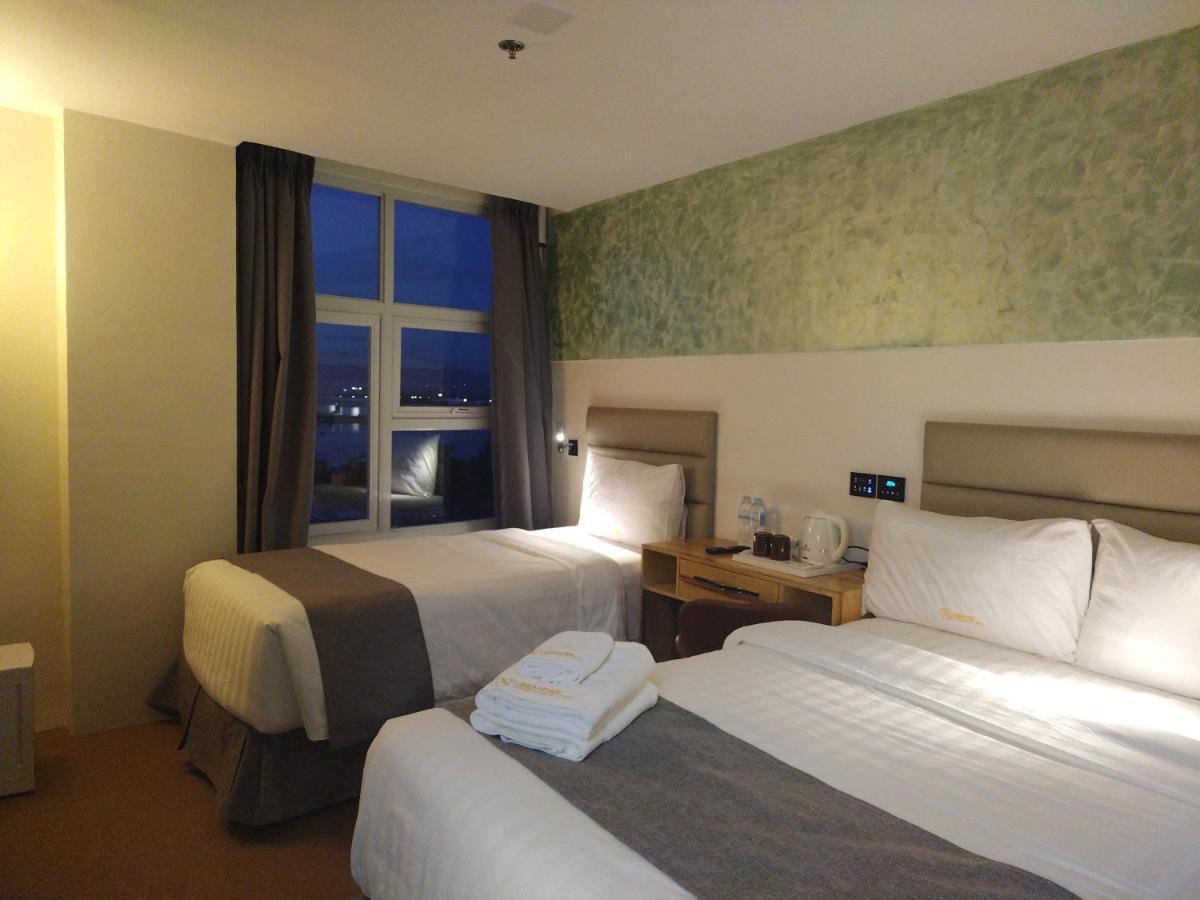 Sempre Premier Inn - Mactan Airport Hotel Đảo Mactan Ngoại thất bức ảnh
