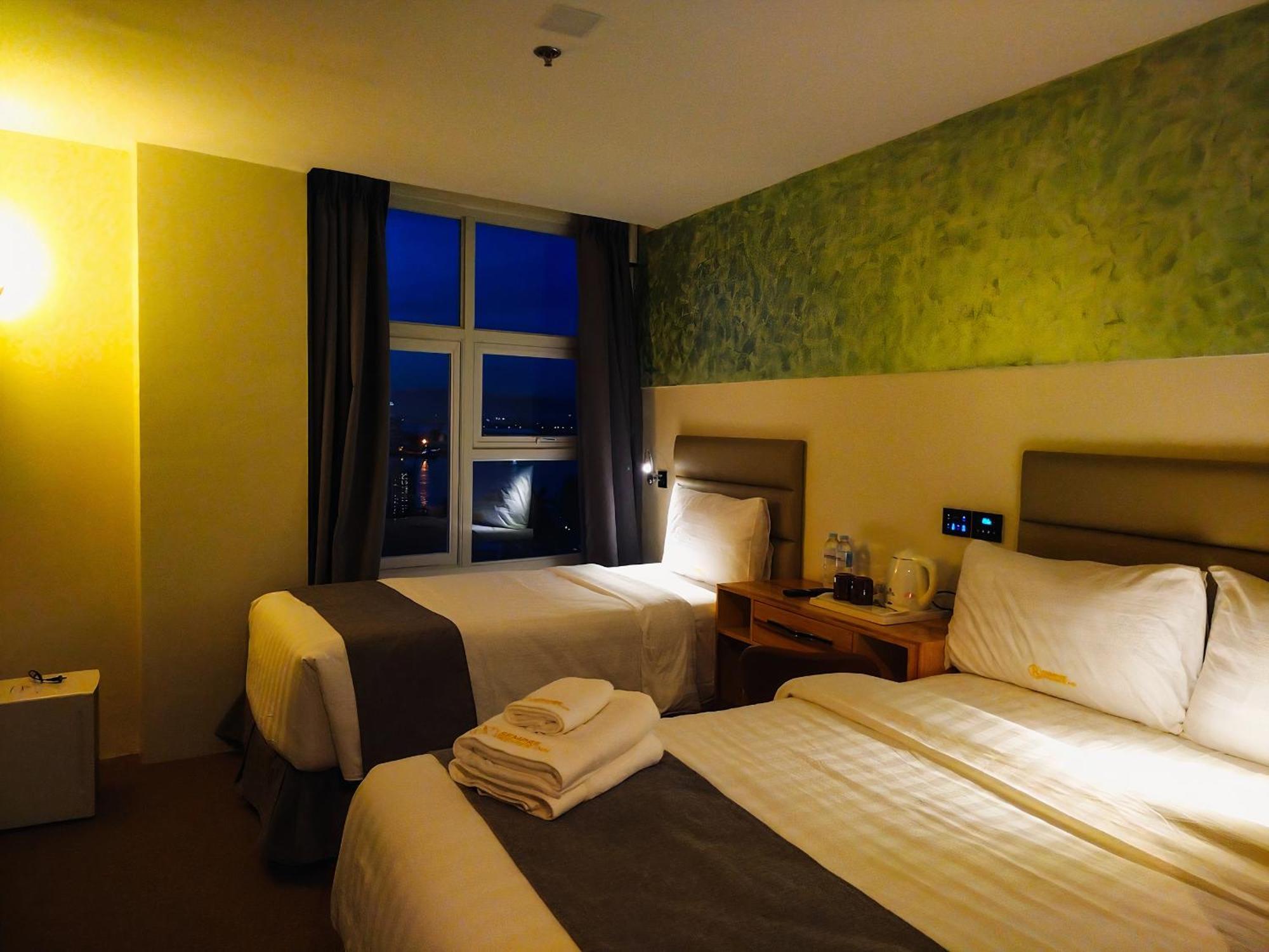 Sempre Premier Inn - Mactan Airport Hotel Đảo Mactan Ngoại thất bức ảnh