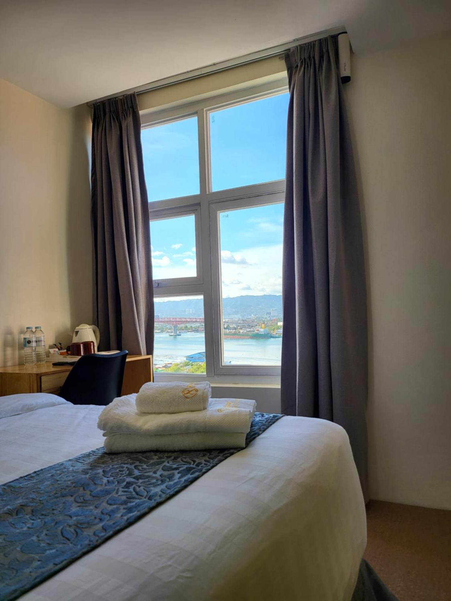 Sempre Premier Inn - Mactan Airport Hotel Đảo Mactan Phòng bức ảnh